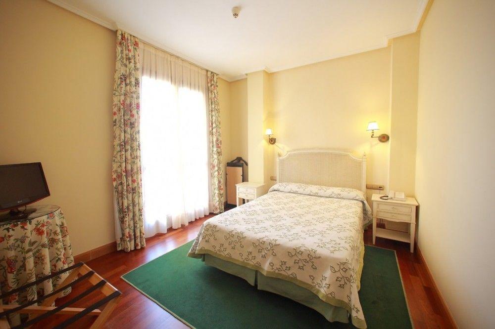 Hotel Modus Vivendi Sopelana Bagian luar foto